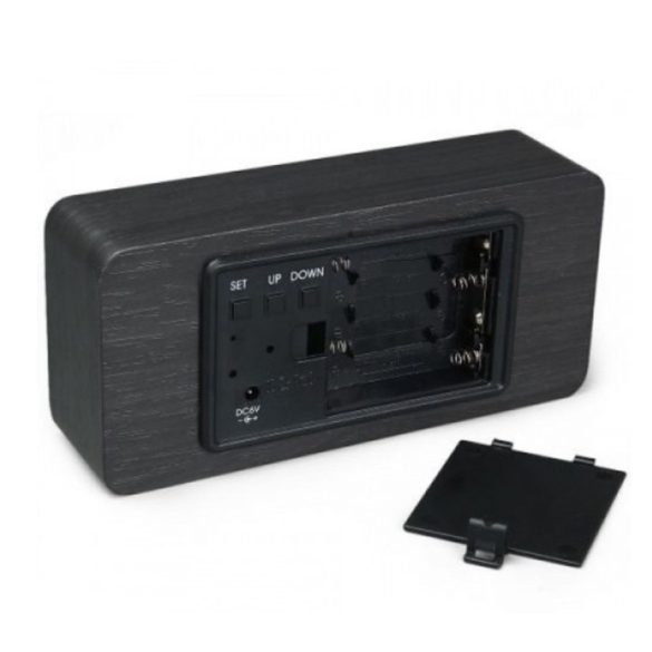 Asztali óra, fekete színű fa tok, fehér színű LED kijelzés